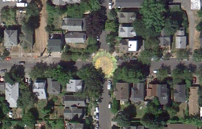 Sunnyside Piazza (photo credit: Google Earth 2011)
